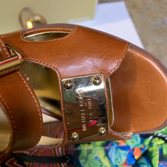 Michael Kors Brown Shoes Heel Buckle Open Toe - Picture 14 of 16